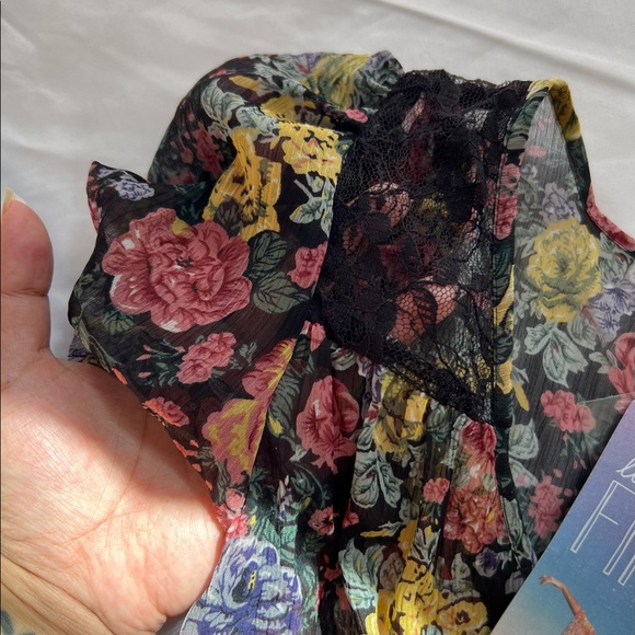 Nordstrom - Love, Fire Brand | Small floral black, green, pink, yellow Top - Picture 5 of 7